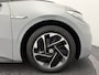 Volkswagen ID.3 First 58 kWh SOH 93,7% | Stoel/Stuurverwarming | Navigatie | Carplay&Android