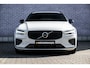 Volvo V60 2.0 T6 Recharge AWD R-Design | Plug-in Hybrid (PHEV) | Navigatie | Apple Carplay | Android Auto | Elektrische Bestuurdersstoel | Keyless Entry | Elektrische Achterklep | Sportstoelen | Stoelverwarming