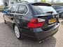 BMW 3-Serie 3ER REIHE 325i Touring Executive