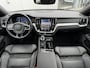 Volvo V60 T6 Automaat Plug-in hybrid AWD Plus Bright | Panoramadak | Stoel- & Stuurwielverwarming | Premium audio by Harman Kardon | Sportstoelen | Elektrisch bedienbare voorstoelen met geheugen | 19 inch lichtmetalen velgen |