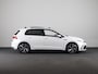 Volkswagen Golf 1.5 eTSI R-Line 150 pk Automaat (DSG) | Navigatie | Panoramadak | Parkeersensoren (Park assist) | Achteruitrijcamera | Stoelverwarming | R-Line |