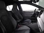 Volkswagen Golf 1.5 eTSI R-Line 150 pk Automaat (DSG) | Navigatie | Panoramadak | Parkeersensoren (Park assist) | Achteruitrijcamera | Stoelverwarming | R-Line |