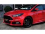 Ford Focus 2.0 ST 250PK ST-3|Carplay|Schuifdak|Leder|19''RS|VOL!
