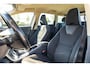 Volvo XC60 2.0 T5 Momentum I Nap I 17 inch I trekhaak I