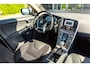 Volvo XC60 2.0 T5 Momentum I Nap I 17 inch I trekhaak I