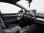 Volkswagen Golf 1.5 eHybrid GTE 272 PK| Panoramadak | 18 Inch Velgen | Head-Updisplay | Dodehoekdetectie | 360 Camera | LED Matrix | Navigatie | Stoelverwarming | Stuurwielverwarming | Black Style