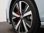 Volkswagen Golf 1.5 eHybrid GTE 272 PK| Panoramadak | 18 Inch Velgen | Head-Updisplay | Dodehoekdetectie | 360 Camera | LED Matrix | Navigatie | Stoelverwarming | Stuurwielverwarming | Black Style