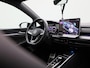 Volkswagen Golf 1.5 eHybrid GTE 272 PK| Panoramadak | 18 Inch Velgen | Head-Updisplay | Dodehoekdetectie | 360 Camera | LED Matrix | Navigatie | Stoelverwarming | Stuurwielverwarming | Black Style