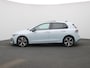 Volkswagen Golf 1.5 eHybrid GTE 272 PK| Panoramadak | 18 Inch Velgen | Head-Updisplay | Dodehoekdetectie | 360 Camera | LED Matrix | Navigatie | Stoelverwarming | Stuurwielverwarming | Black Style