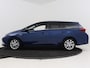 Toyota Auris Touring Sports 1.8 Hybrid Executive I Cruisecontrol I Inklapbare spiegels I Stoelverwarming I Park-assist