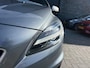 Volvo V40 2.0 T4 Business Sport | 1E EIGENAAR | 12MND GARANTIE | PANO | STANDKACHEL | LEDER | CAMERA | LED | CRUISE | STOELVERWM. |