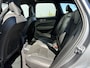 Volvo XC60 2.0 T8 Twin Engine AWD R-Design | Luchtvering | Adaptieve Cruise Control | Schuif - / Kanteldak | Stoel/Stuurverwarming | Adaptieve LED Koplampen | Memory | Head-Up Display |