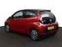 Toyota Aygo 1.0 VVT-i x-clusiv | Keyless Entry | Bi-Tone | Automatische Airco | Lichtmetalen Velgen | Achteruitrijcamera |
