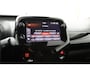Toyota Aygo 1.0 VVT-i x-clusiv | Keyless Entry | Bi-Tone | Automatische Airco | Lichtmetalen Velgen | Achteruitrijcamera |