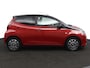 Toyota Aygo 1.0 VVT-i x-clusiv | Keyless Entry | Bi-Tone | Automatische Airco | Lichtmetalen Velgen | Achteruitrijcamera |