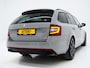 Skoda Octavia Combi 2.0 TSI RS 245PK | Panoramadak | Sportstoelen | Canton | Keyless | Carbon | Camera | Sfeerlicht | Carplay