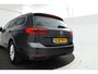 Volkswagen Passat Variant 1.6 TDI Elegance Business R Automaat, Panorama, Trekhaak!