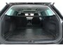 Volkswagen Passat Variant 1.6 TDI Elegance Business R Automaat, Panorama, Trekhaak!