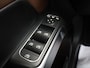 Mercedes-Benz GLB 200 Premium Plus | Memory | Panoramadak | Widescreen | Lederen bekleding | Getint glas |