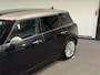 MINI Clubman Mini 1.5 Cooper (NAVI, CRUISE, STOELVERWARMING, PARKEERSENSOREN)