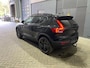 Volvo XC40 B4 Ultra Black Edition | Panoramadak | Trekhaak | 360° Camera | ACC | Stoel+Stuurverwarming