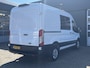 Ford Transit 350 2.0 TDCI L2H2 RWD 170pk Kastinrichting Werkplaatsinrichting Airco Cruise controle Navigatiesysteem Telefoonverbinding Parkeersensoren voor en achter 2-Persoons Bpm vrij  Sortimo Werkplaats Omvormer St