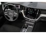 Volvo XC60 T6 Automaat Plug-in hybrid AWD Inscription | Premium audio by Harman en Kardon| Park Assist voor en achter| Parkeer Camera| Interieur Voorverwarming| Verwarmbare Voorruit | Semi Electrische Trekhaak.