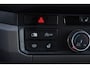 Volkswagen Crafter 30 2.0 TDI L3H3 PB Edition Camera, Adaptieve Cruise, Carplay, LED, Leder, 177pk, Automaat, Stoelverwarming, Vooruit verwarming, Stuur verwarming, Uniek!