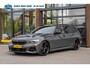 BMW 3-Serie Touring M340i xDrive High Executive Edition|Pano|360 Camera|Trekhaak|Stoel + Stuur Verwarming|Dravitgrau