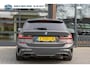 BMW 3-Serie Touring M340i xDrive High Executive Edition|Pano|360 Camera|Trekhaak|Stoel + Stuur Verwarming|Dravitgrau