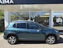 Peugeot 2008 1.2T 130pk Blue Lease Allure | Trekhaak | Achteruitrijcamera | Weinig kilometers | Dealeronderhouden | Panoramadak | Navigatie | Apple Carplay/Android Auto
