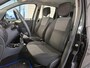 Dacia Duster 1.6 Lauréate 2wd ( Airconditioning / Trekhaak )