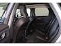 Volvo XC60 T6 Recharge AWD Plus Dark - Panorama/schuifdak - Luchtvering - IntelliSafe Assist & Surround - 360º Camera - Harman Kardon audio - Adaptieve LED koplampen - Verwarmde voorstoelen, stuur & achterbank - Parkeersensoren voor & achter - Elektr. bedienb. voorstoelen met geheugen - Draadloze tel. lader - Extra getint glas - 21' LMV