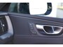 Volvo XC60 T6 Plug-in hybrid AWD Plus Dark Long Range | Trekhaak | Panoramisch schuif/kanteldak | 360 graden camera | Stoel en stuurwielverwarming | Parkeerverwarming | Adaptieve cruise control incl. BLIS |