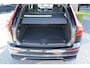 Volvo XC60 T6 Plug-in hybrid AWD Plus Dark Long Range | Trekhaak | Panoramisch schuif/kanteldak | 360 graden camera | Stoel en stuurwielverwarming | Parkeerverwarming | Adaptieve cruise control incl. BLIS |