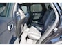 Volvo XC60 T6 Plug-in hybrid AWD Plus Dark Long Range | Trekhaak | Panoramisch schuif/kanteldak | 360 graden camera | Stoel en stuurwielverwarming | Parkeerverwarming | Adaptieve cruise control incl. BLIS |