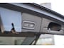 Volvo XC60 T6 Plug-in hybrid AWD Ultra Black Edition Long Range | Luchtvering | Trekhaak | HUD | Panoramisch schuif/kanteldak | Stoel en stuurwielverwarming | 21 inch | Harman Kardon | Adaptieve cruise control |