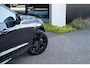 Volvo XC60 T6 Plug-in hybrid AWD Ultra Black Edition Long Range | Luchtvering | Trekhaak | HUD | Panoramisch schuif/kanteldak | Stoel en stuurwielverwarming | 21 inch | Harman Kardon | Adaptieve cruise control |