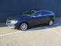 Volvo V60 1.6 D2 Momentum Automaat schuifdak recent nieuwe distributie scherpe export prijs lichte gebruik sporen