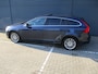 Volvo V60 1.6 D2 Momentum Automaat schuifdak recent nieuwe distributie scherpe export prijs lichte gebruik sporen