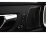 Volvo XC60 T6 Plug-in hybrid AWD Ultra Black Edition | Head-up display | Adaptive Cruise & Pilot Assist | Panoramisch Schuif-/Kanteldak | 360-Camera | Harman Kardon Premium Audio | Draadloze Telefoonlader | Premium audio by Harman Kardon | Verwarmbare voorstoelen | Vewarmbaar stuurwiel | Verwarmbare achterbank | Elektrische achterklep | Keyless entry | Elek. bed. voorstoelen met geheugen |