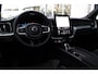 Volvo XC60 T6 Plug-in hybrid AWD Ultra Black Edition | Head-up display | Adaptive Cruise & Pilot Assist | Panoramisch Schuif-/Kanteldak | 360-Camera | Harman Kardon Premium Audio | Draadloze Telefoonlader | Premium audio by Harman Kardon | Verwarmbare voorstoelen | Vewarmbaar stuurwiel | Verwarmbare achterbank | Elektrische achterklep | Keyless entry | Elek. bed. voorstoelen met geheugen |
