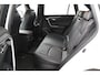 Toyota RAV4 2.5 Plug-in Hybrid AWD Bi-Tone Plus | Trekhaak | JBL Audio | Led Verlichting | 360 Camera en Sensoren | Stoelverwarming en Verkoeling |