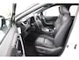 Toyota RAV4 2.5 Plug-in Hybrid AWD Bi-Tone Plus | Trekhaak | JBL Audio | Led Verlichting | 360 Camera en Sensoren | Stoelverwarming en Verkoeling |