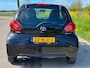 Toyota Aygo 1.0-12V + 5-Drs Airco Electric pakket Audio/CD EBD Colorpakket 2 x Airbag Dealeronderhoud Nieuwe Apk!