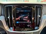 Volvo V60 2.0 B4 Essential Edition|Rijklaar prijs|Fabrieksgarantie|Leder|Camera|Carplay|