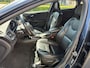 Volvo V40 1.5 T3 Polar+ Sport Automaat - Navigatie