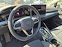 Volkswagen Golf 1.5 eHybrid Style Edition204PK | Glazen panorama-dak | Achteruitrijcamera | Dode hoek detectie | DAB | Apple carplay  Android auto | Keyless entry/start | Stoel/stuurverwarming | 18"LMV