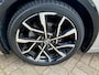 Toyota Prius 2.0 Plug-in Executive Panoramadak All-in prijs!