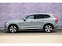 Volvo XC60 2.0 T6 Plug-in hybrid AWD Essential Edition Bright | PHEV | Trekhaak | Panoramadak | Achteruitrijcamera | Parkeersensoren | BLIS | Cruise Control Adaptief | Stoelverwarming | Navigatie | Heico Sierstukken |